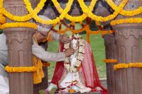 Shiva Dhanush installation at Kripalu Udhyan