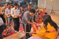 Swami Shree Haridasji begging for Flood Victims Relief !